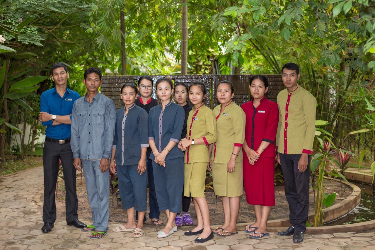 Ashia Hotel & Lounge Siem Reap Exterior foto